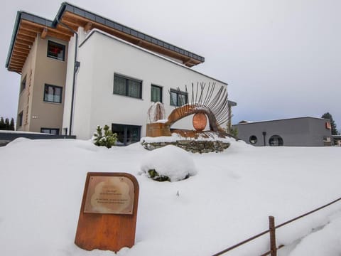 Apartment in Neukirchen by Wildkogelbahn Apartment in Salzburgerland