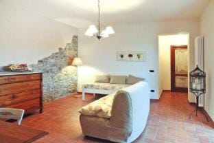 Villa in Vinci with Private Pool  Vineyard Views Vacation rental in Emilia-Romagna