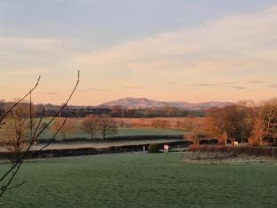 Cosy 3 Bed Family Home By Park Vacation rental in Penrith