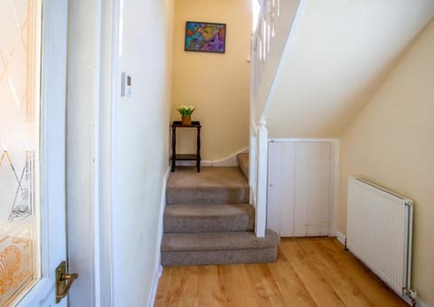 Cosy 3 Bed Family Home By Park Vacation rental in Penrith