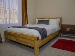 Fairstay Lodge Vacation rental in Cape Town