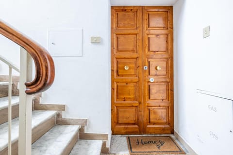 Sage&Rosemary Home - with Garden by Pleiades Home Apartment in Pisa