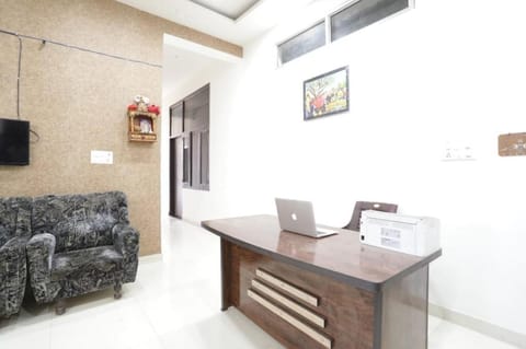 Goroomgo Dev S Villa Jaipur Hotel in Jaipur