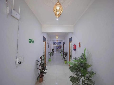 Goroomgo The Nine Hotel Mansarovar Jaipur Hotel in Jaipur