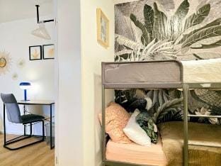 Urban Jungle Riesiger Balkon | Parken Arbeitsplatz Apartment in Offenbach