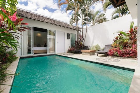 Tan's Astana Villa's by The Lavana Villa in Kuta