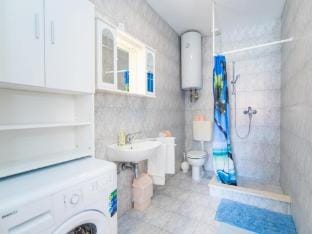 Apartments Veve - One Bedroom Apartment with Terrace Sea ViewNensi ST Apartment in Split-Dalmatia County