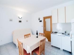 Apartments Veve - One Bedroom Apartment with Terrace Sea ViewNensi ST Apartment in Split-Dalmatia County