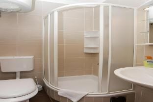 Lapad View Apartments - Double Room with Balcony and Sea View Apartment in Dubrovnik