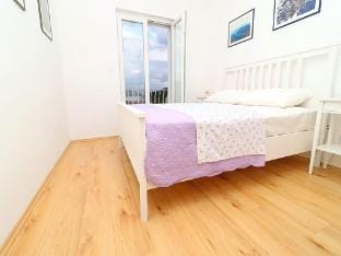 Apartments Nodilo - Comfort One Bedroom Apartment with Balcony and Sea View Apt 3 Apartment in Dubrovnik-Neretva County