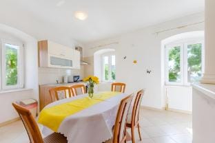 Apartment Magdalena - Three Bedroom Apartment Apartment in Split-Dalmatia County