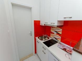 Apartments Ivana TR - Studio with Balcony and Sea View A4 Apartment in Trogir