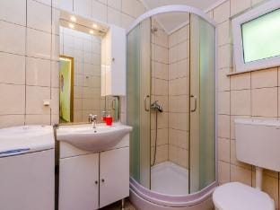 Apartments Mali Paradiso - Two Bedroom Apartment with Balcony and Pool View A4 Apartment in Srebreno