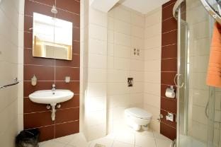 Apartments Villa Moonlight - Standard Two Bedroom Apartment with Large Terrace Jenny Apartment in Okrug Gornji