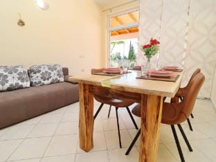 Apartments Villa Michele-One Bedroom Apartment with Terrace Smokva Apartment in Dubrovnik-Neretva County