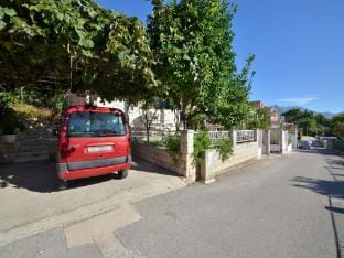 LaidBack Apartments - Standard One Bedroom Apartment with Balcony and Sea View Azur Apartment in Dubrovnik-Neretva County