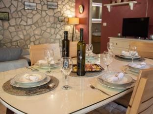 Holiday Home Luna - Two Bedroom Holiday Home with Sea View Vacation rental in Dubrovnik-Neretva County