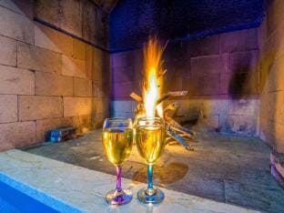 Holiday Home Marinela - Four Bedroom Holiday Home with Swimming Pool Vacation rental in Tisno