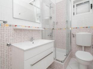 Apartments Antonio - Studio with Balcony 21 - 5 Apartment in Tučepi