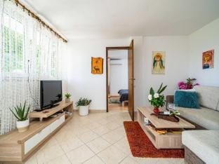 Apartments Rooms Mara Petrunjela - One Bedroom Apartment with Garden Apartment in Cavtat