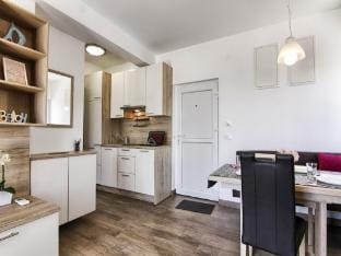 Apartments Victoria - One Bedroom Apartment with Terrace and Sea View A1 Apartment in Šibenik-Knin County, Croatia