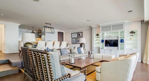 Caliche Apartment in Camps Bay