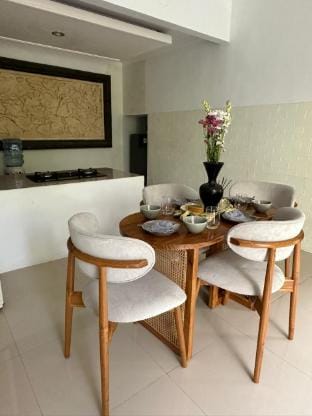 The Palm Green Ubud Villa in Sukawati