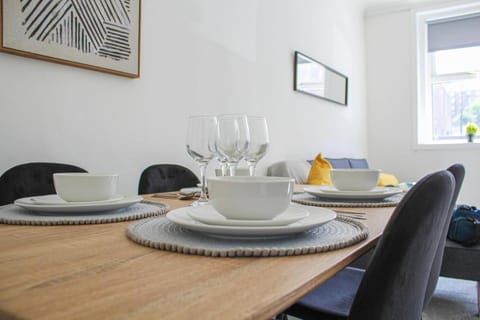 Tobago Urban Apartment Apartment in Greenock