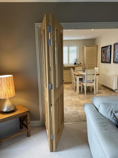 Priory Gardens – Birkdale - 2 bed Apartment in Southport