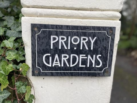 Priory Gardens – Birkdale - 2 bed Apartment in Southport