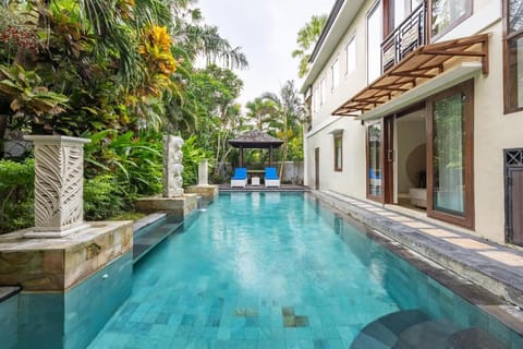 Cove The Ricks Villa Hotel in North Kuta