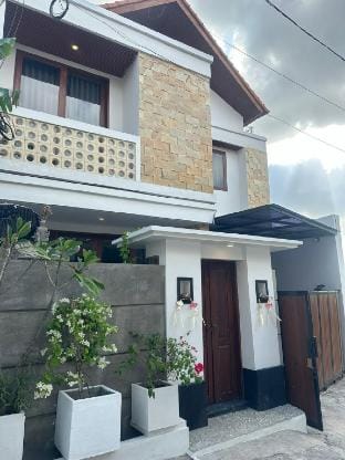 Serenity 3 Bedroom Villa in Canggu Villa in North Kuta