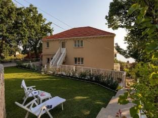 Apartments Belenum - Double Room with Balcony and Sea View no.2 Apartment in Plat