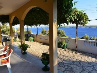 Apartments Dobrila - Two Bedroom Apartment with Terrace - A2 Apartment in Dubrovnik-Neretva County