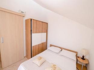 Apartments Bandalo - One Bedroom Apartment with Sea View Apartment in Podstrana