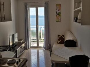 Apartments Bandalo - One Bedroom Apartment with Sea View Apartment in Podstrana