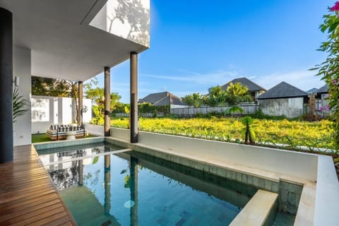 Mandala 3BR Designer Pool Villa in Berawa-Canggu Hotel in North Kuta