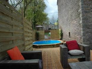 Authentic farmhouse in Lierneux with heated pool Vacation rental in Vielsalm