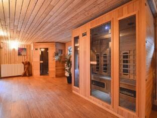 Authentic farmhouse in Lierneux with heated pool Vacation rental in Vielsalm