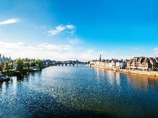 Villa in Maastricht with Sauna Bubble Bath Villa in Maastricht