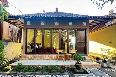 Baruna Lake Side View Hotel in Karangasem Regency