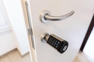 {CityHouse} Fm Station/Rho Fair/ Near center 1 Vacation rental in Rho