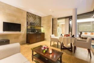 Villa with City Views & Pool | Location Near GWK Villa in Kuta Selatan