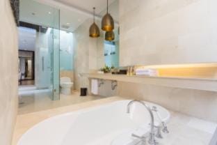 Villa with City Views & Pool | Location Near GWK Villa in Kuta Selatan