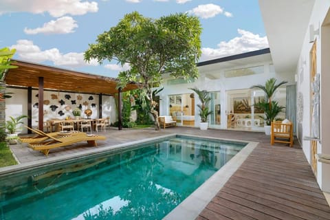 The Suar Sanur by Nakula Villa in Denpasar