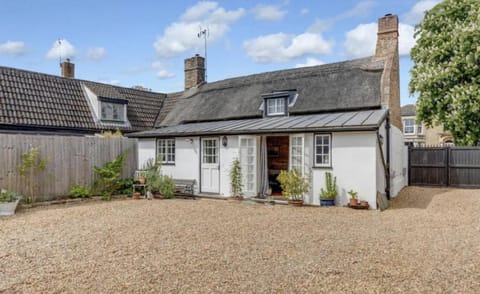 15th Century Thatched Cottage Vacation rental in South Cambridgeshire District
