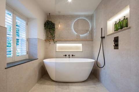 Grange Bridge Cottage Hotel in Copeland District