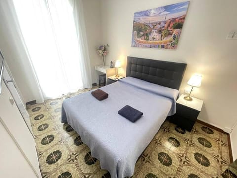 Rooms Diputacion Bed and Breakfast in Barcelona