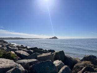 Newquay Bay static caravan - Month stay discount. Vacation rental in Newquay