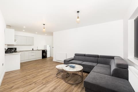 The Suites Inn Hotel Birmingham Merry Hill Hotel in Stourbridge